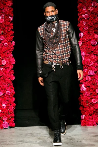 Look 13